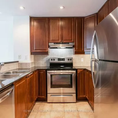 6, Toronto, City Centre, Barrie