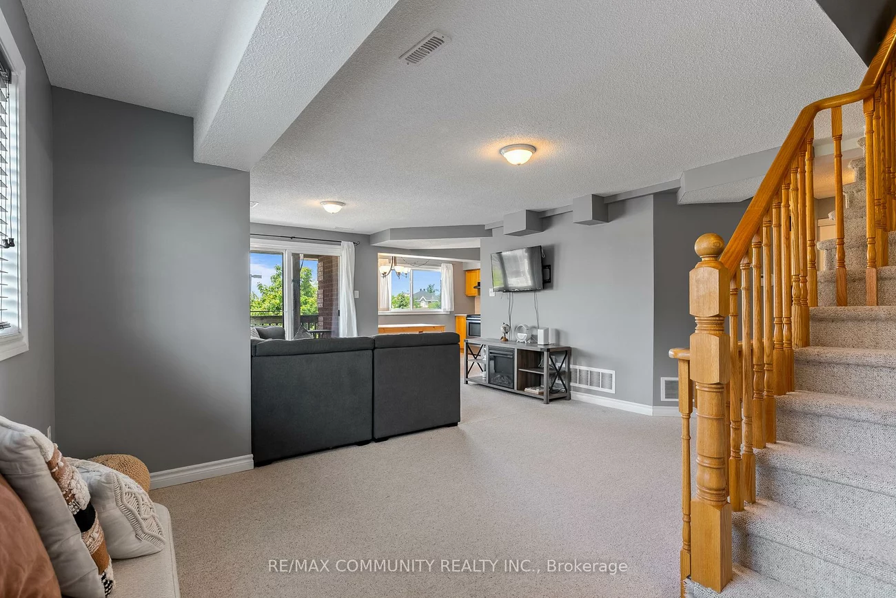 95, Goodwin, Painswick South, Barrie