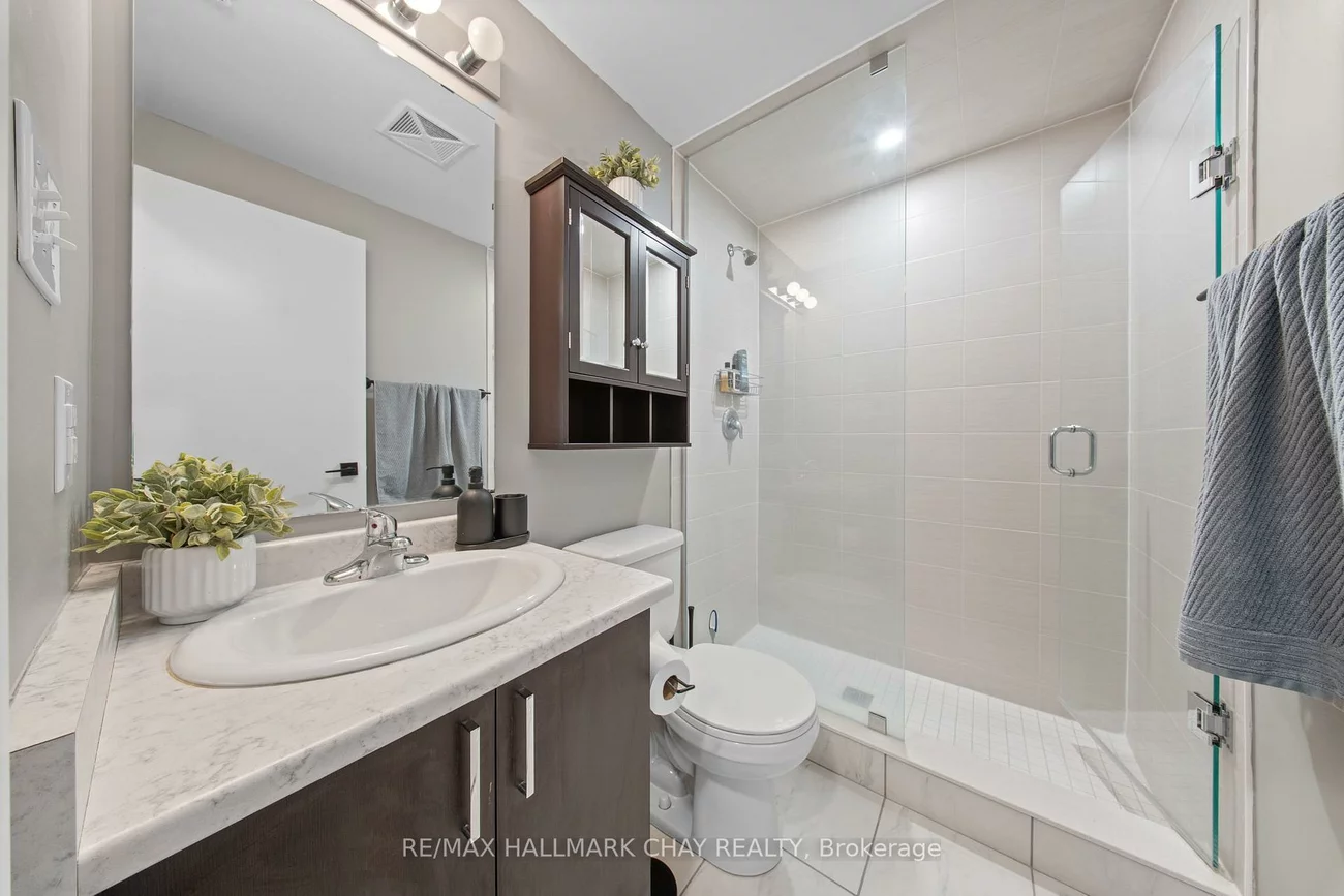 4, Spice, Innis-Shore, Barrie