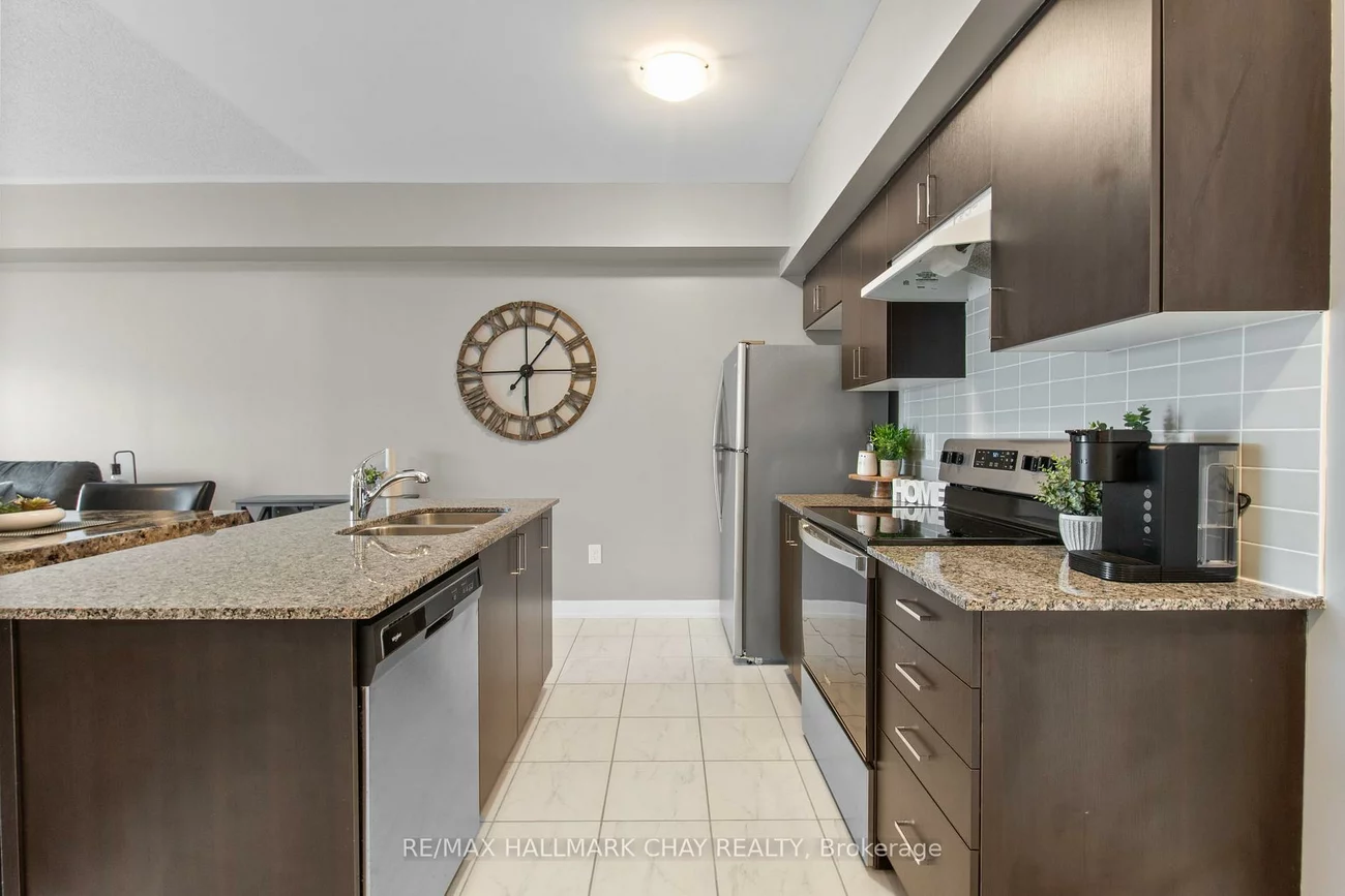 4, Spice, Innis-Shore, Barrie