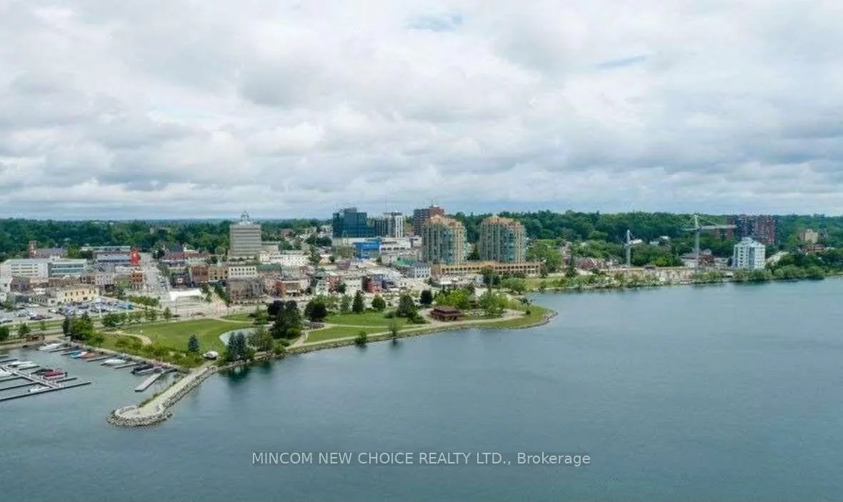 140, Dunlop, City Centre, Barrie