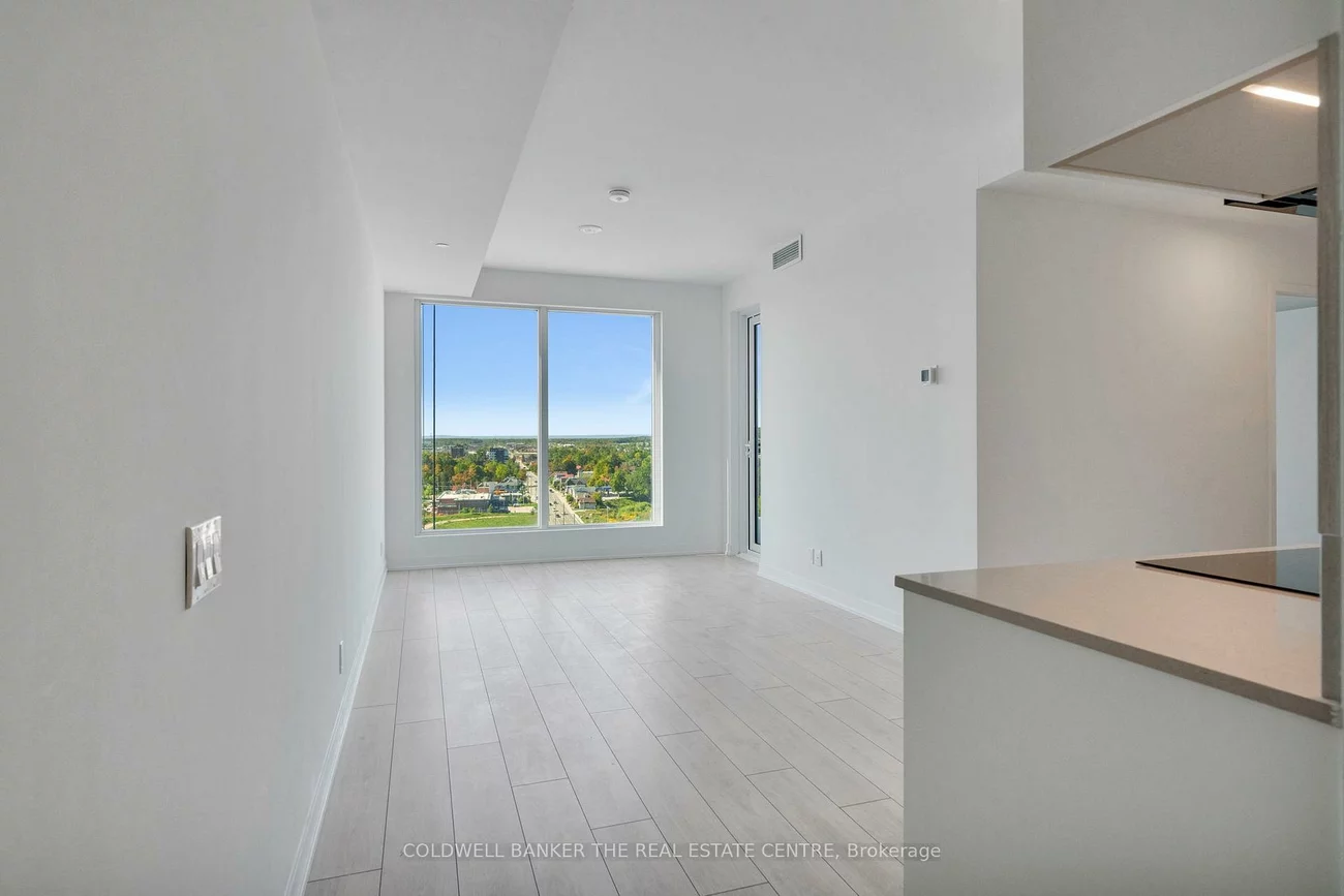 39, Mary, City Centre, Barrie