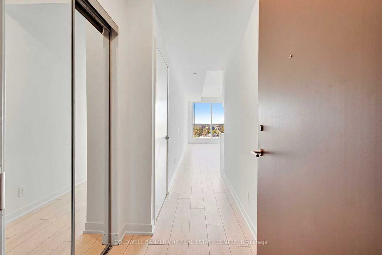 39, Mary, City Centre, Barrie