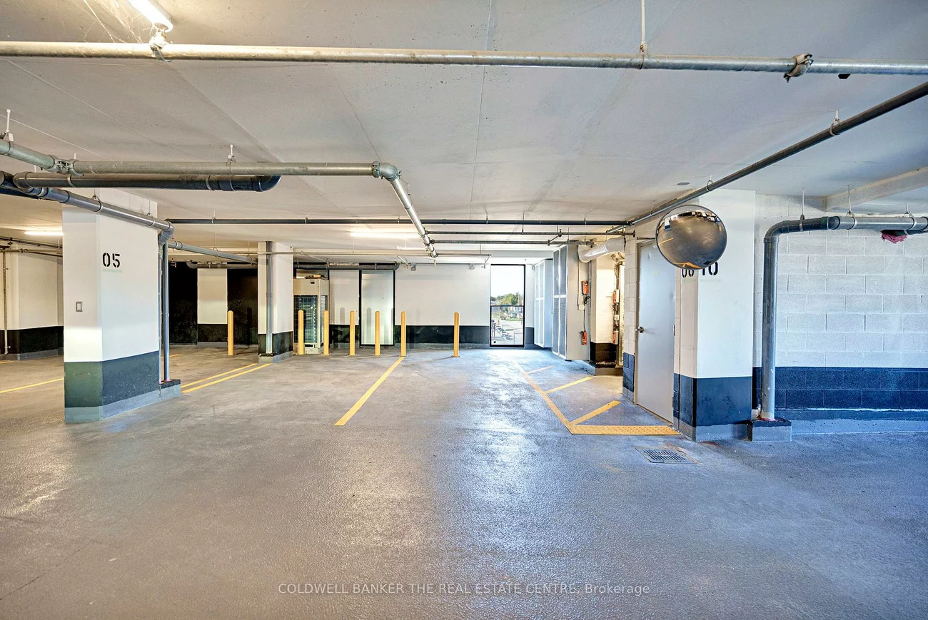 39, Mary, City Centre, Barrie