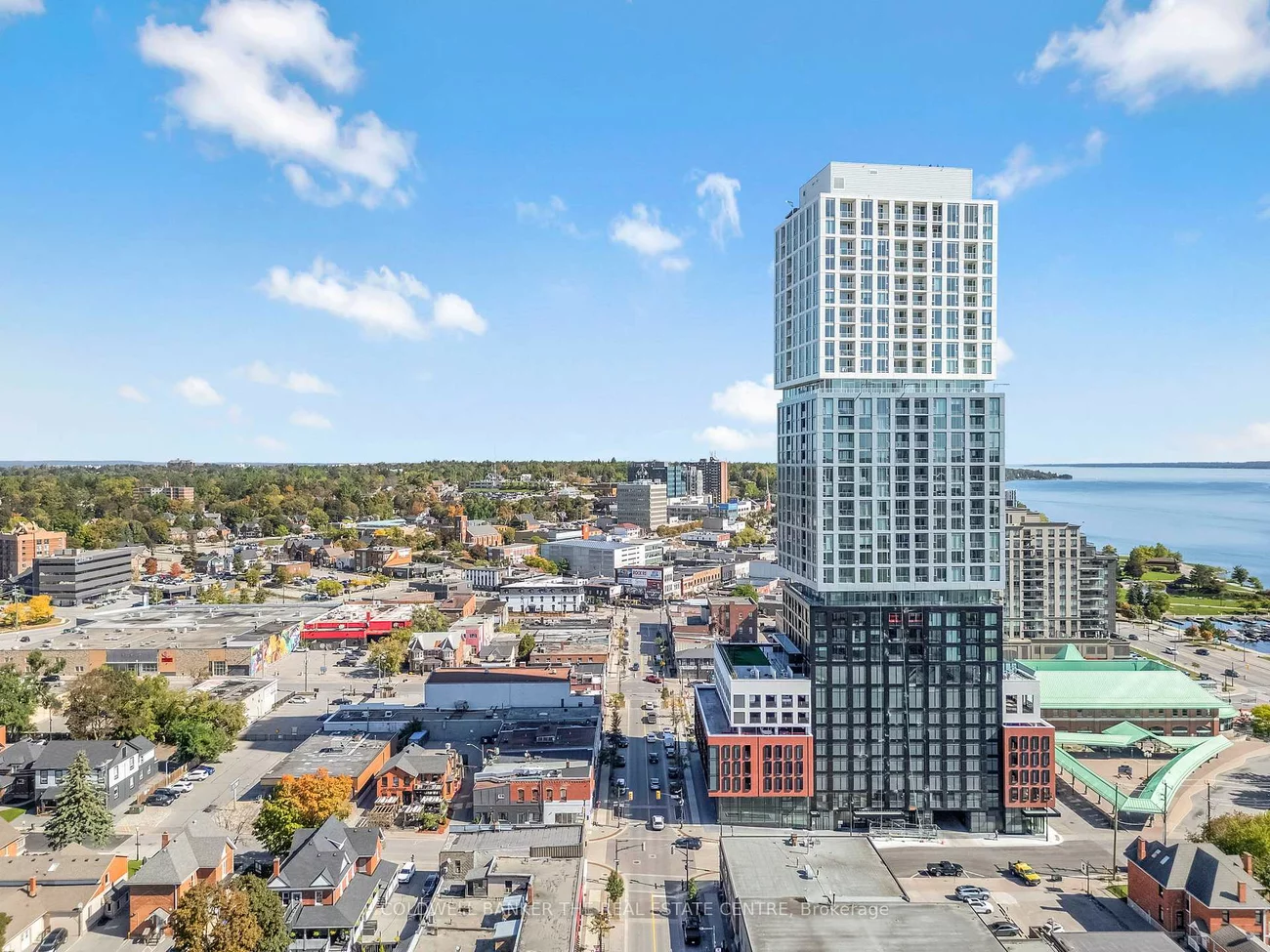 39, Mary, City Centre, Barrie