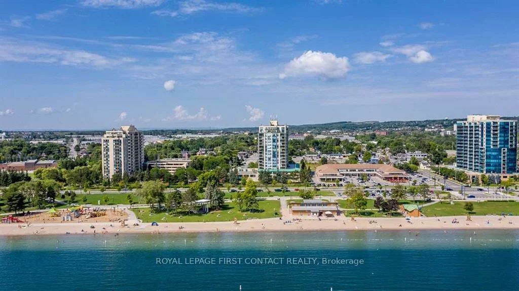 65, Ellen, City Centre, Barrie