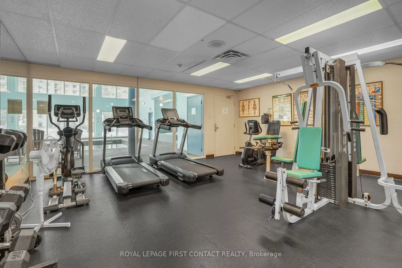 65, Ellen, City Centre, Barrie