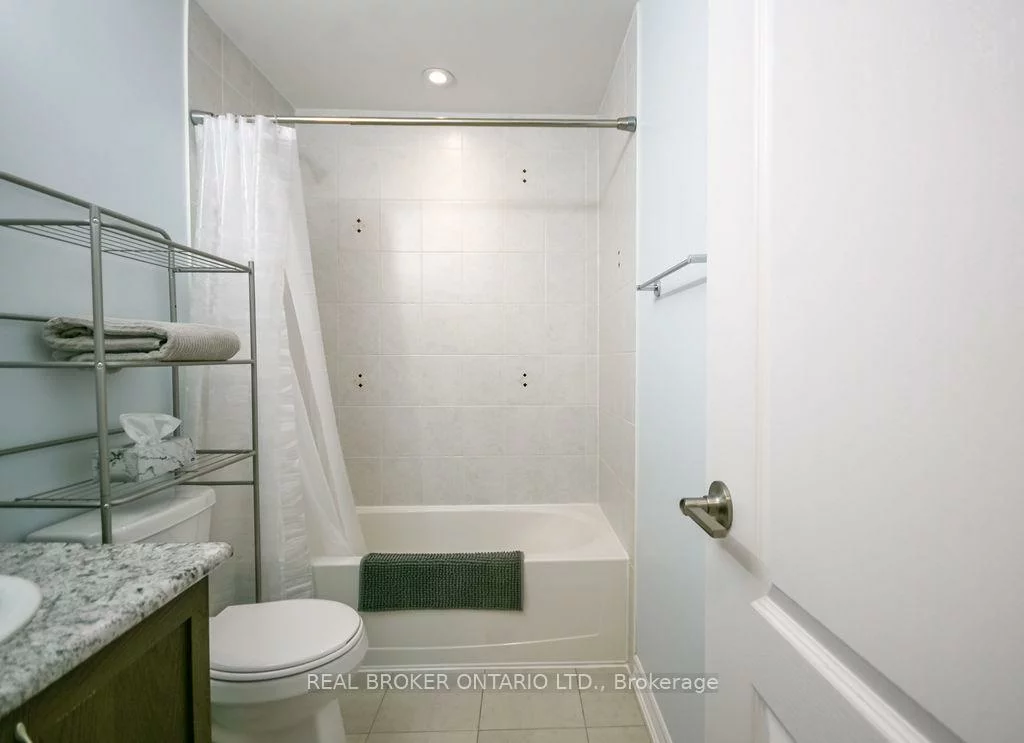 40, Ferndale, Ardagh, Barrie