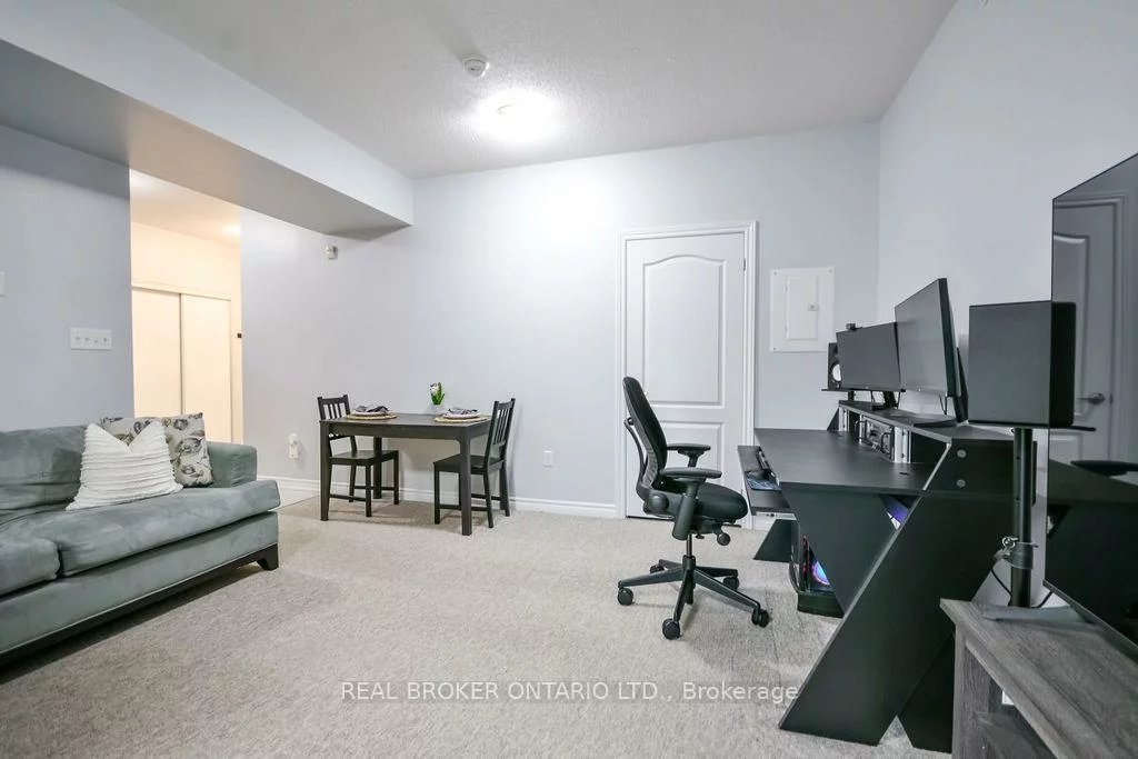 40, Ferndale, Ardagh, Barrie