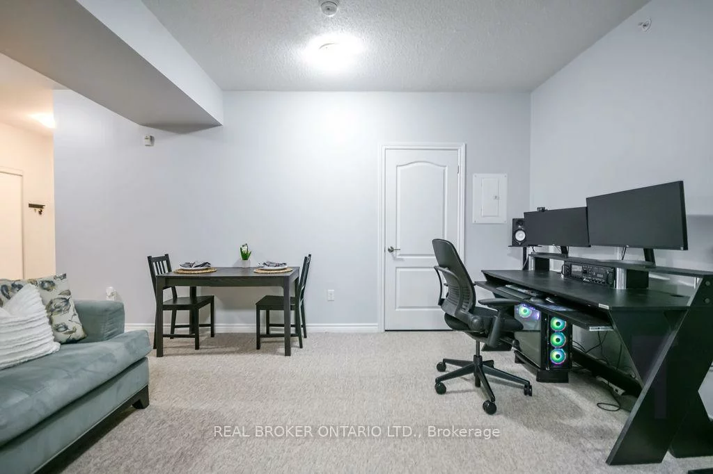 40, Ferndale, Ardagh, Barrie