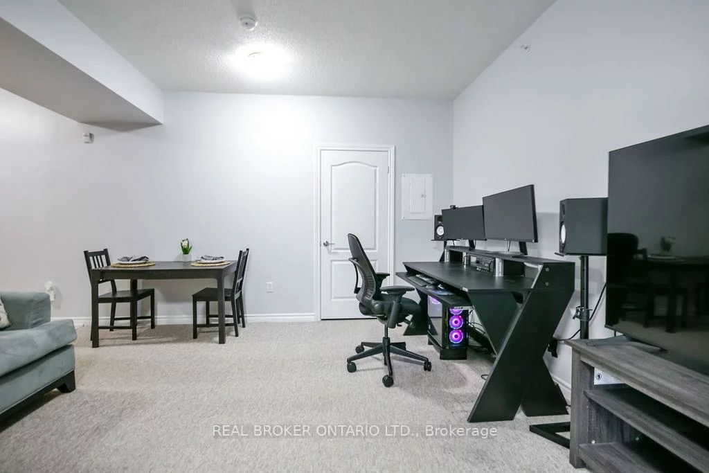 40, Ferndale, Ardagh, Barrie