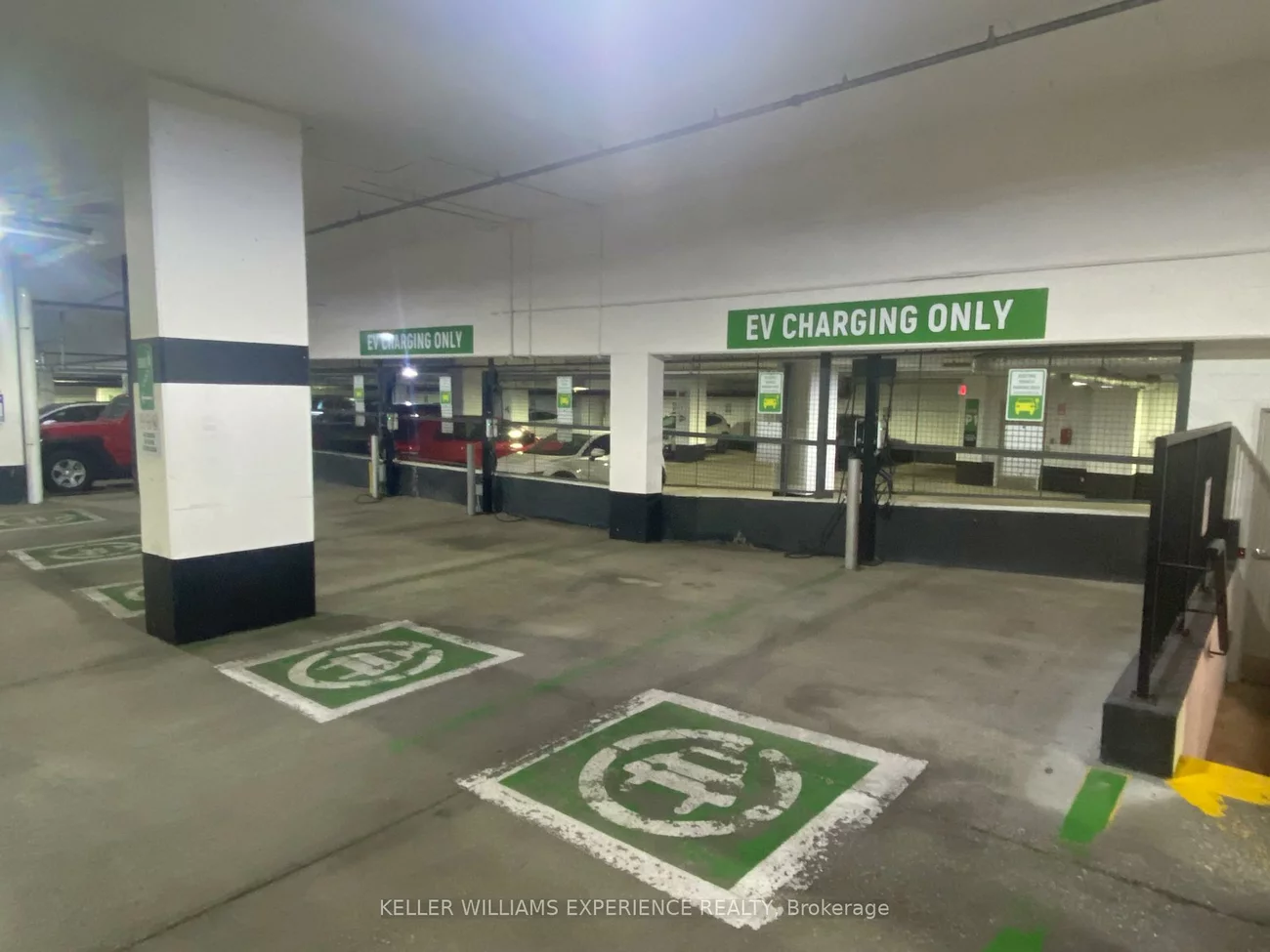 111, Worsley, City Centre, Barrie