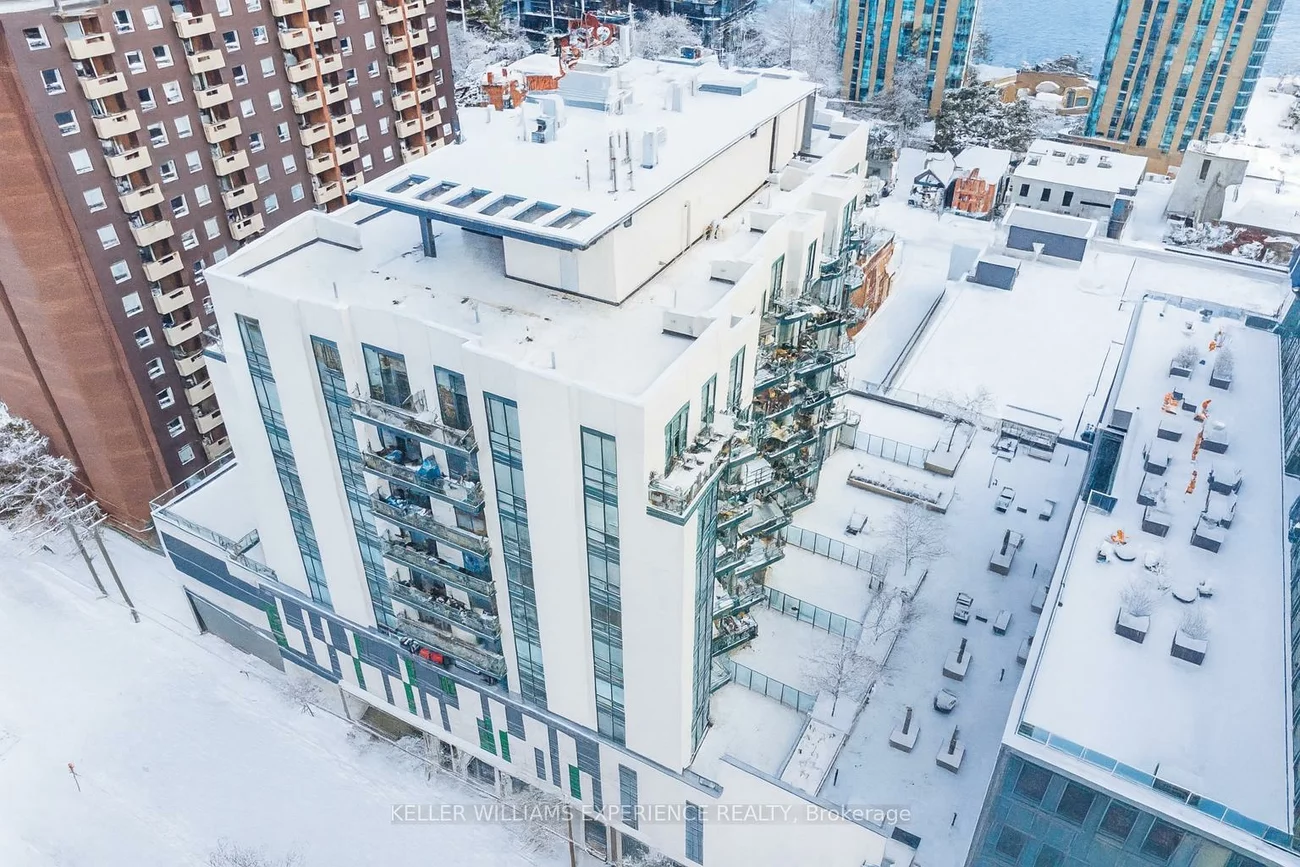 111, Worsley, City Centre, Barrie