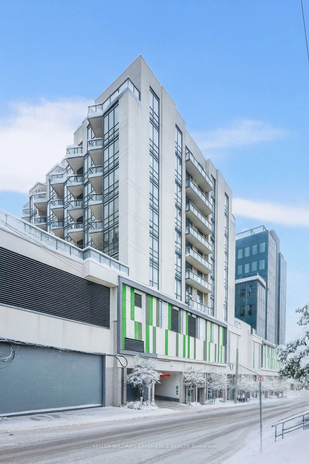 111, Worsley, City Centre, Barrie