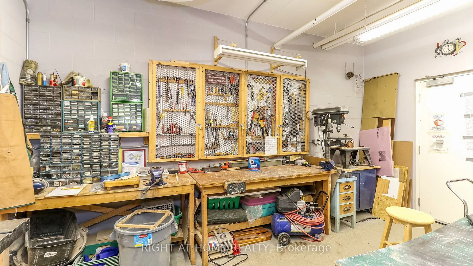 90, DEAN, Painswick South, Barrie