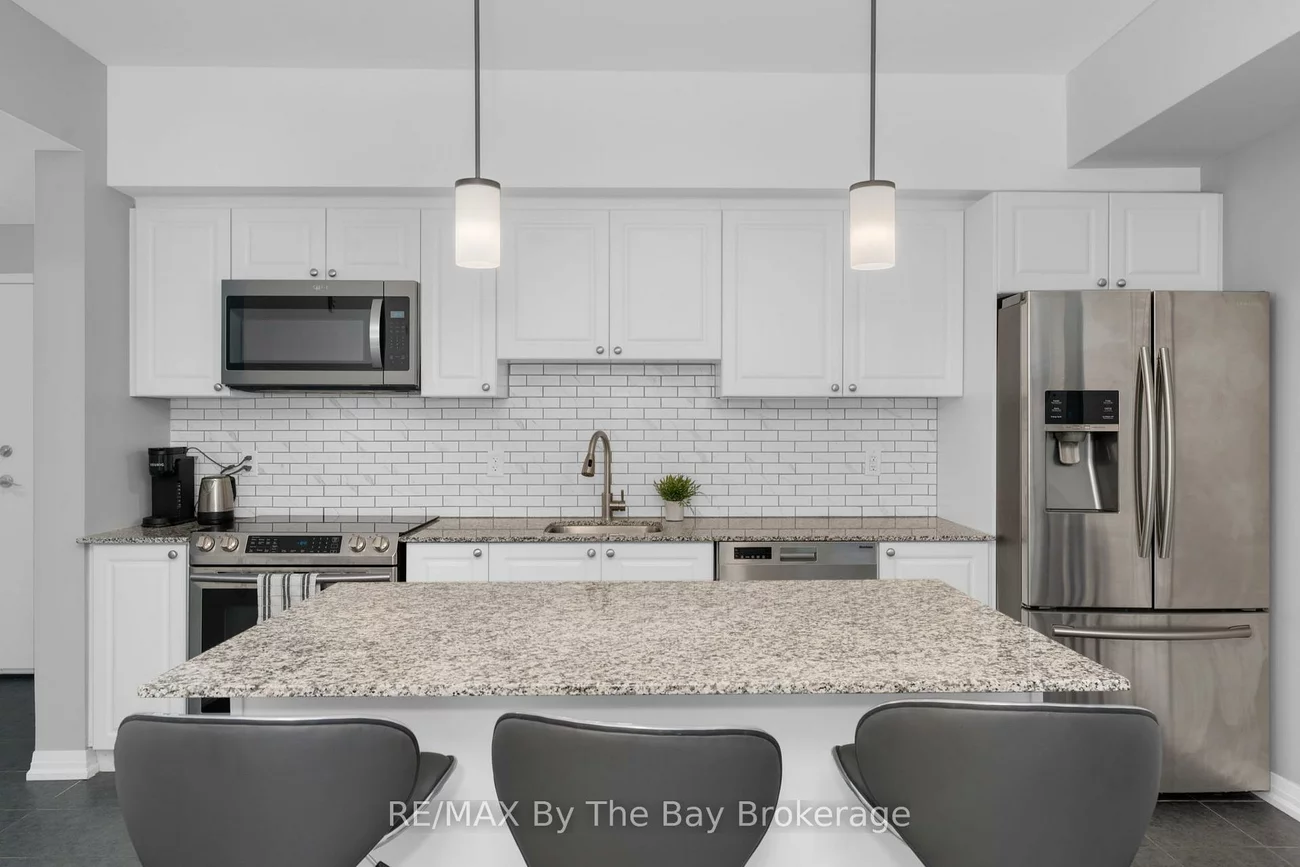 300, ESSA, 400 West, Barrie