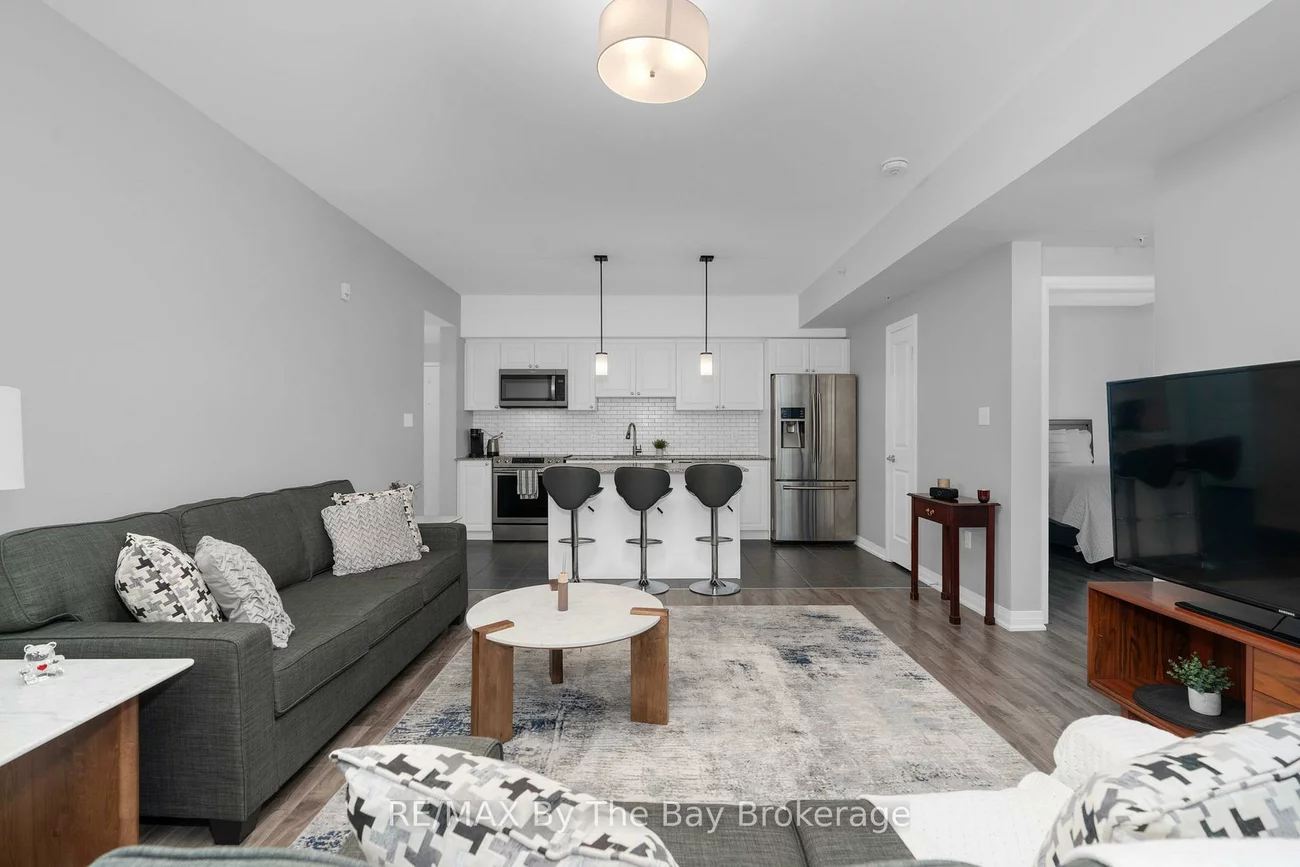 300, ESSA, 400 West, Barrie