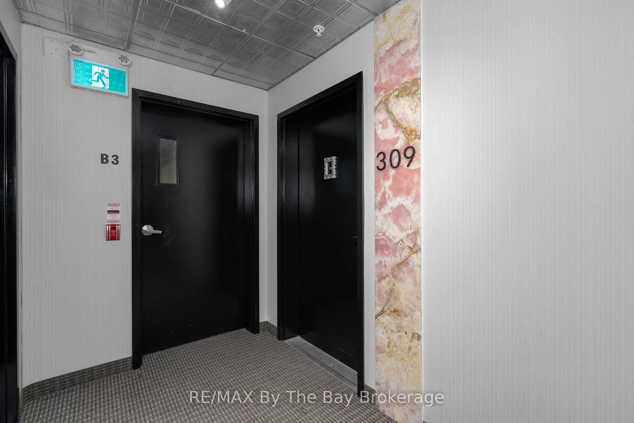 300, ESSA, 400 West, Barrie