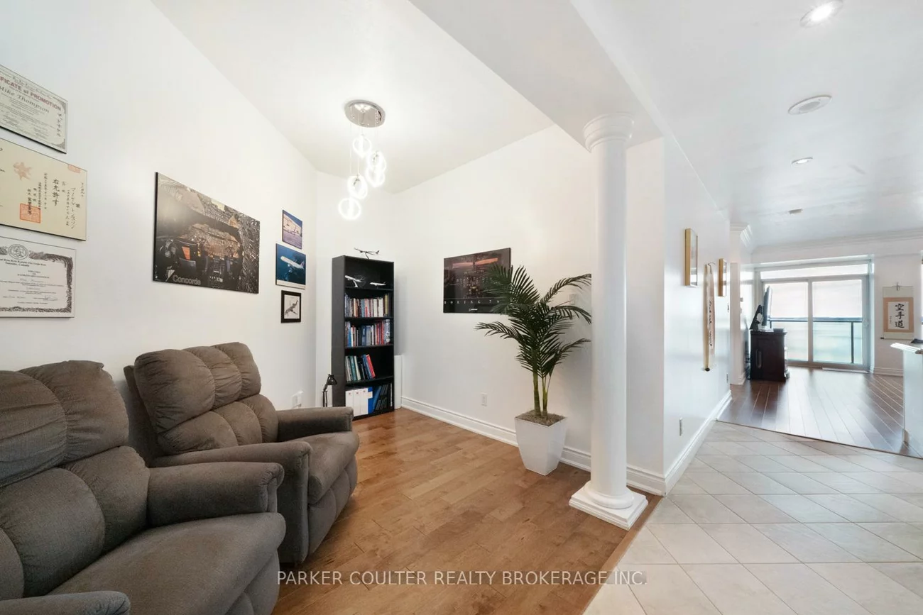 37, Ellen, City Centre, Barrie