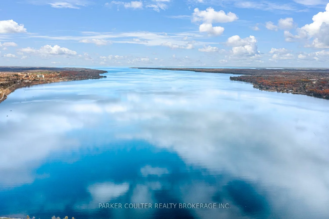 37, Ellen, City Centre, Barrie