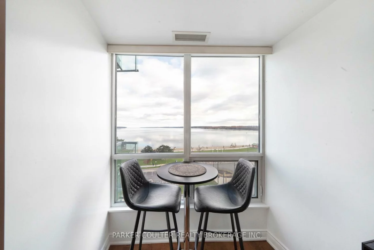 37, Ellen, City Centre, Barrie