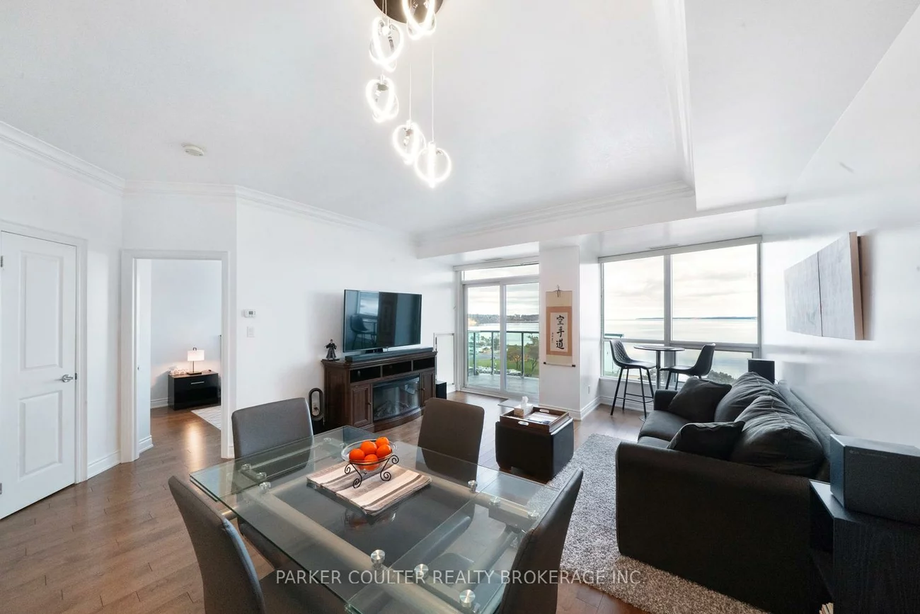 37, Ellen, City Centre, Barrie