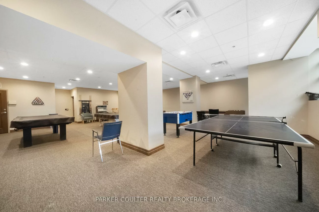 37, Ellen, City Centre, Barrie