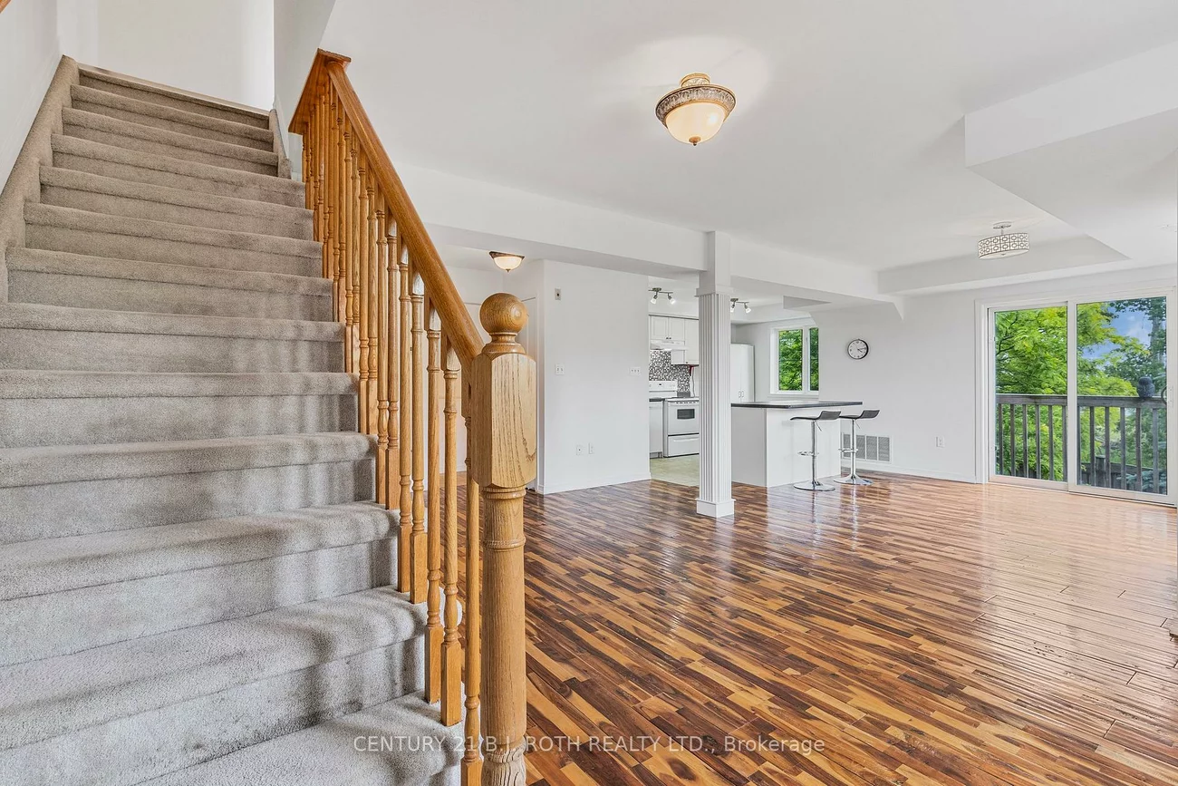 13, Cheltenham, Georgian Drive, Barrie