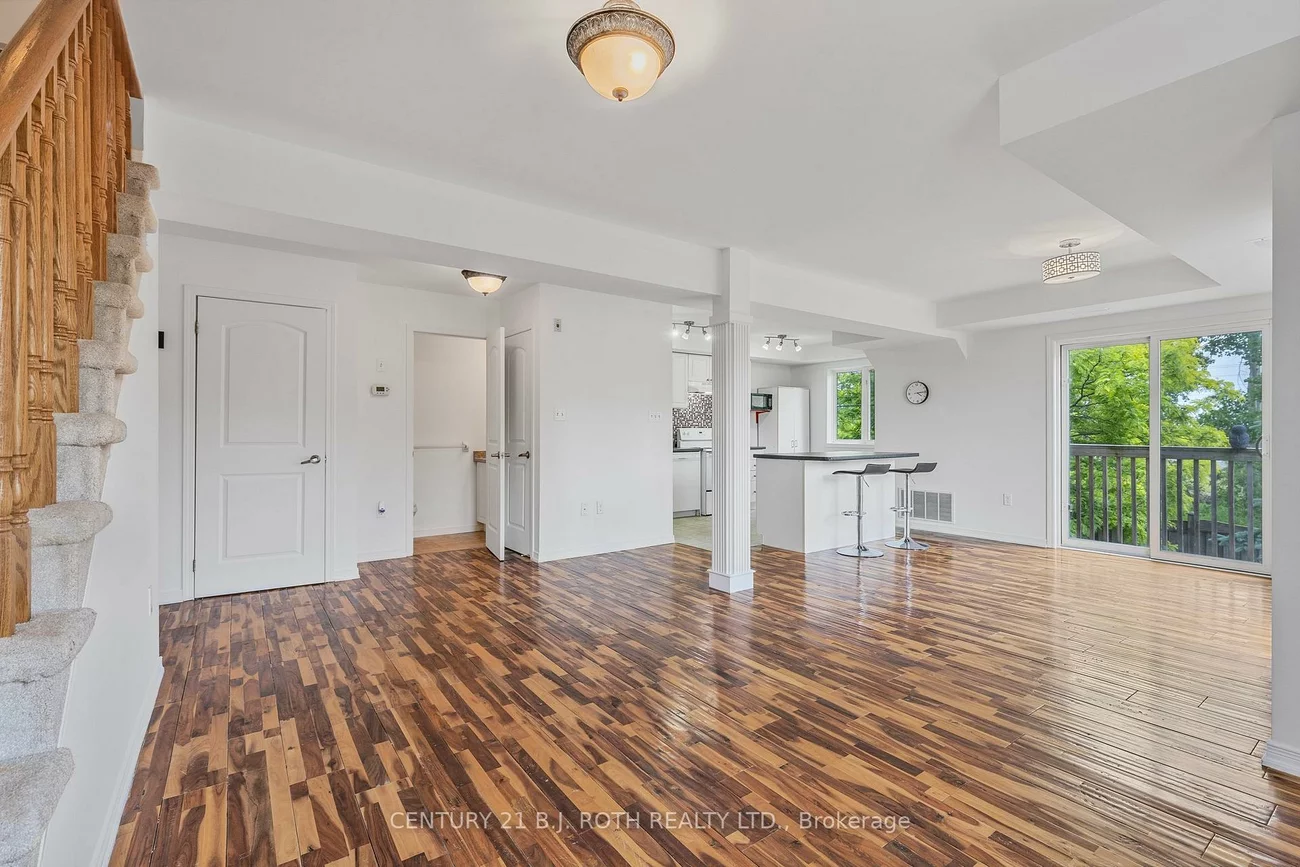 13, Cheltenham, Georgian Drive, Barrie