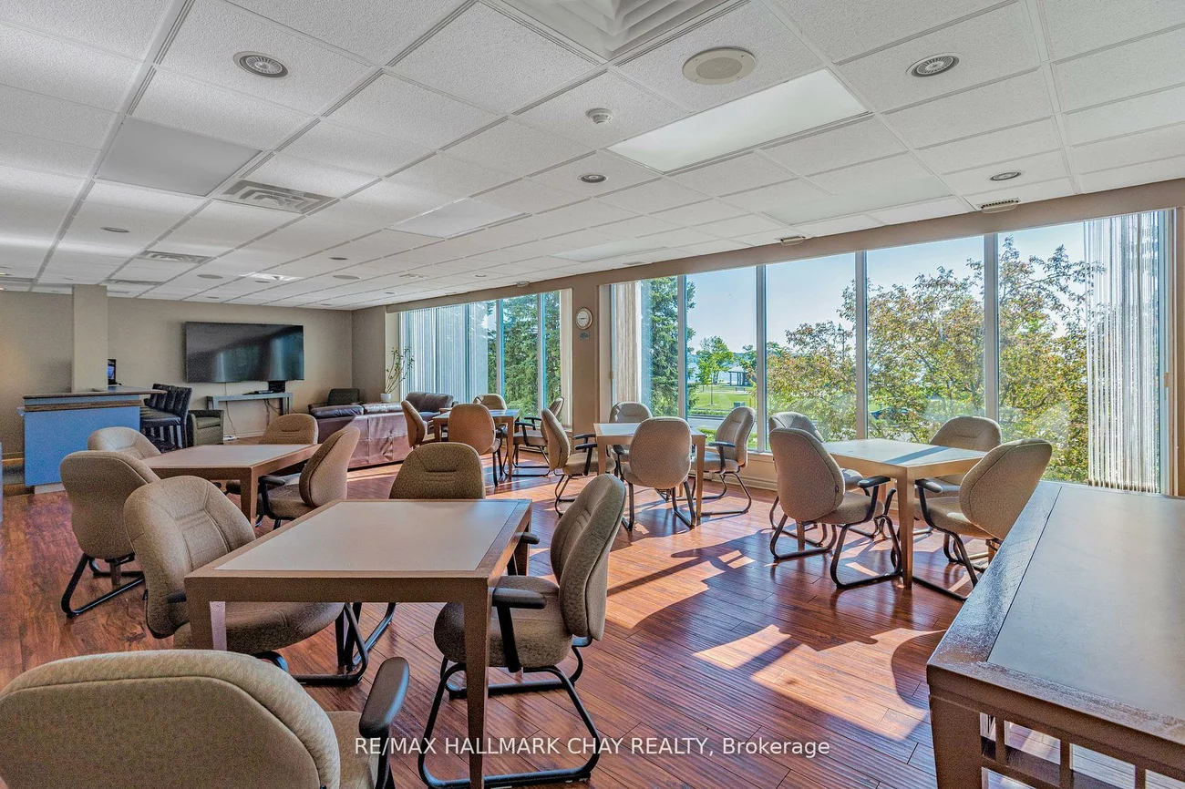 65, Ellen, Lakeshore, Barrie