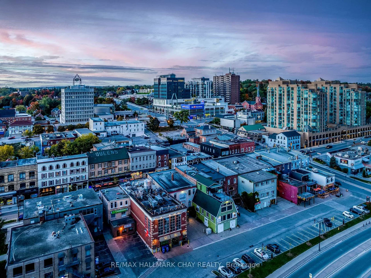 65, Ellen, Lakeshore, Barrie