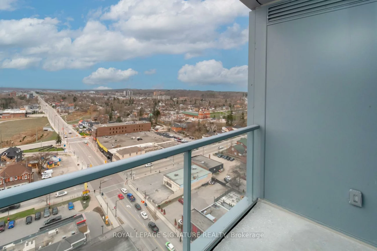 39, Mary, City Centre, Barrie