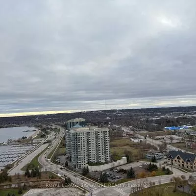 39, Mary, City Centre, Barrie