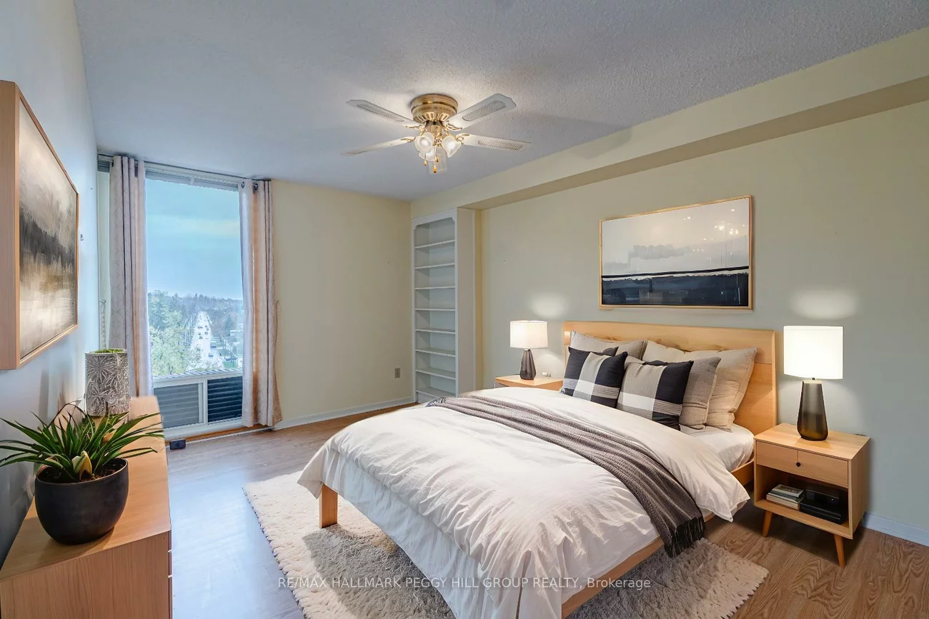 181, Collier, North Shore, Barrie