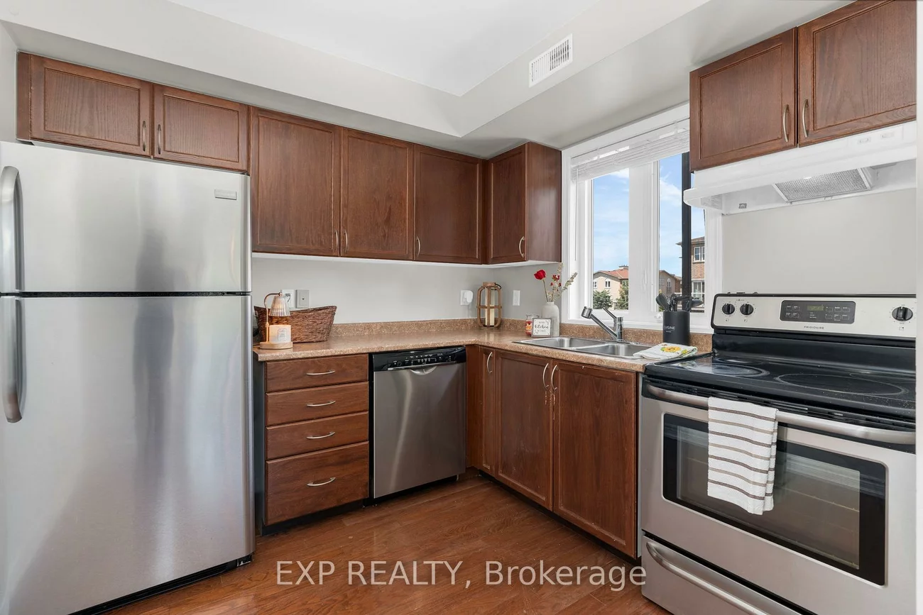 135, Sydenham Wells, Georgian Drive, Barrie