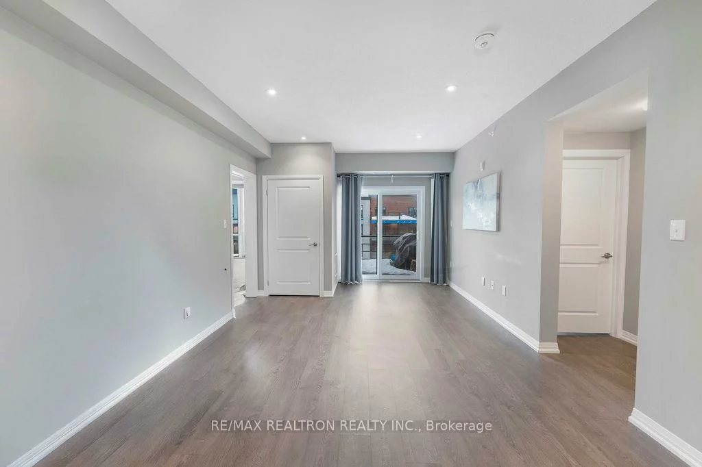 300, Essa, 400 West, Barrie