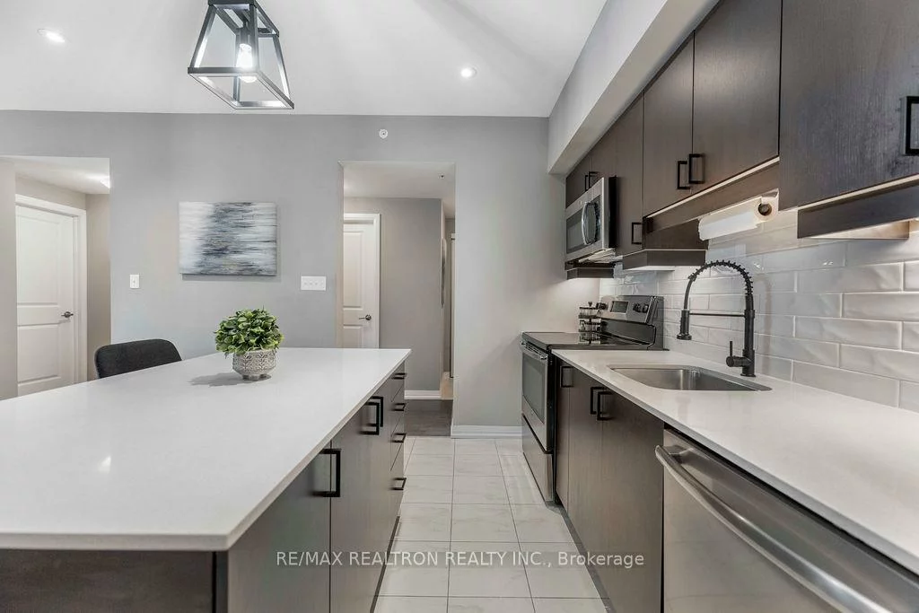 300, Essa, 400 West, Barrie