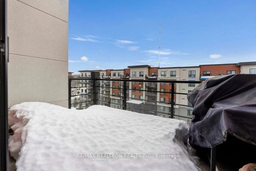 300, Essa, 400 West, Barrie