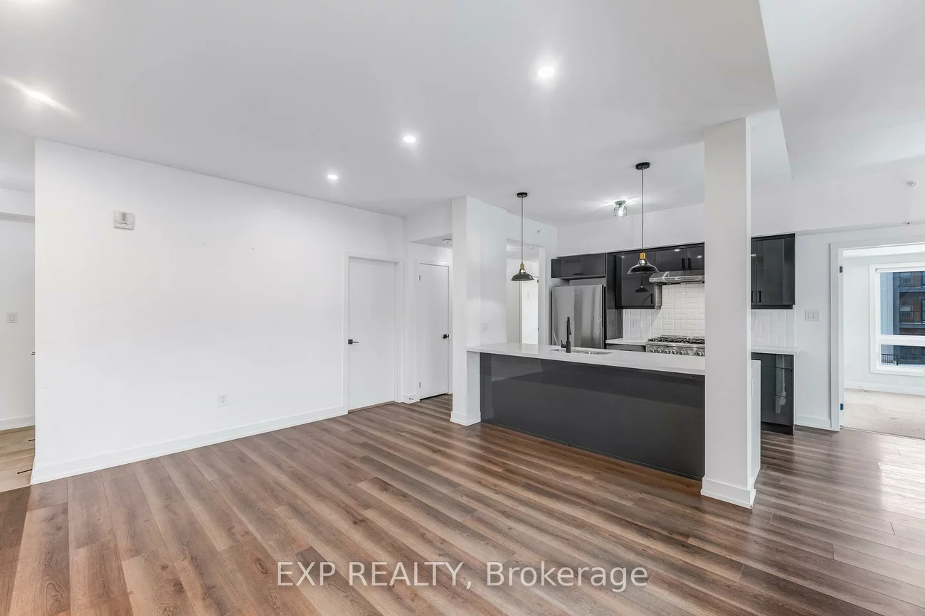 4, Spice, Innis-Shore, Barrie