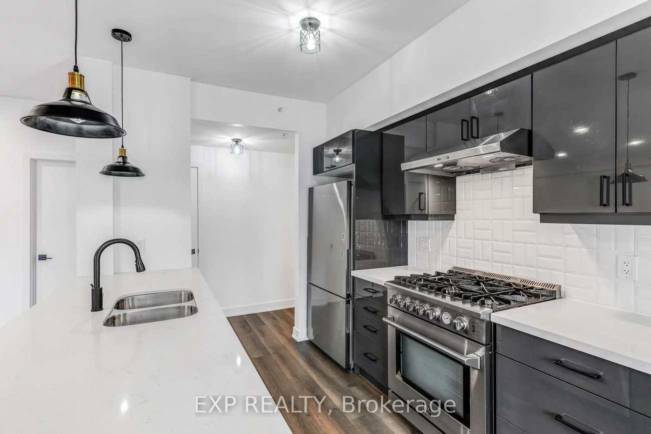 4, Spice, Innis-Shore, Barrie