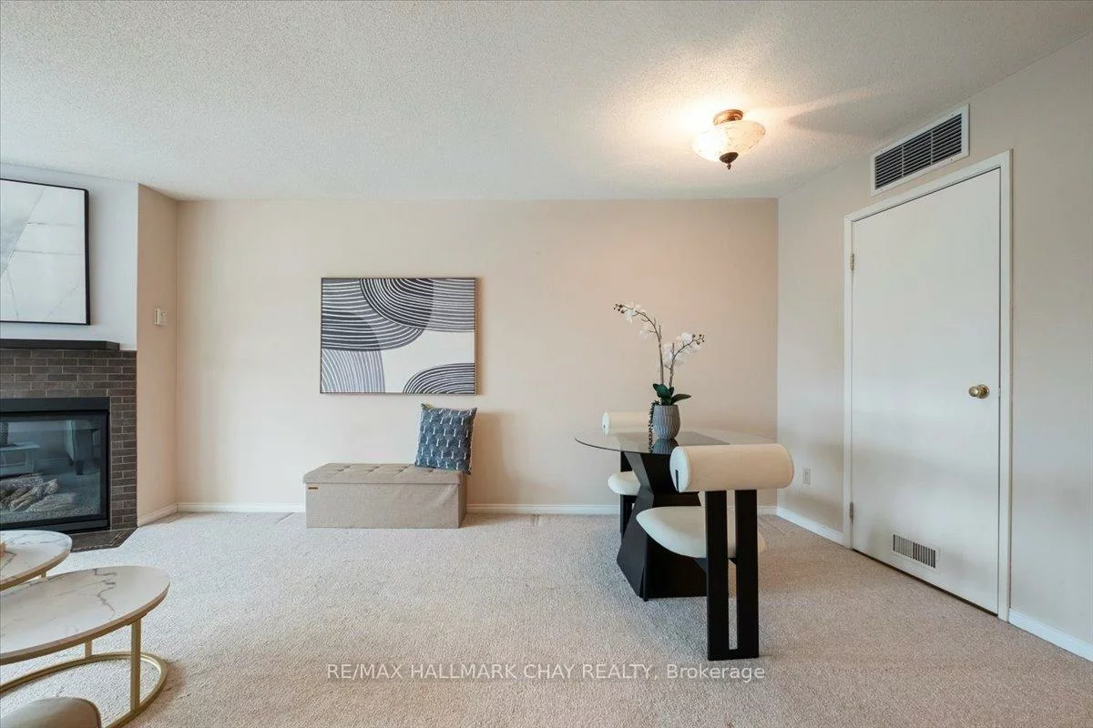 120, Bell Farm, Alliance, Barrie