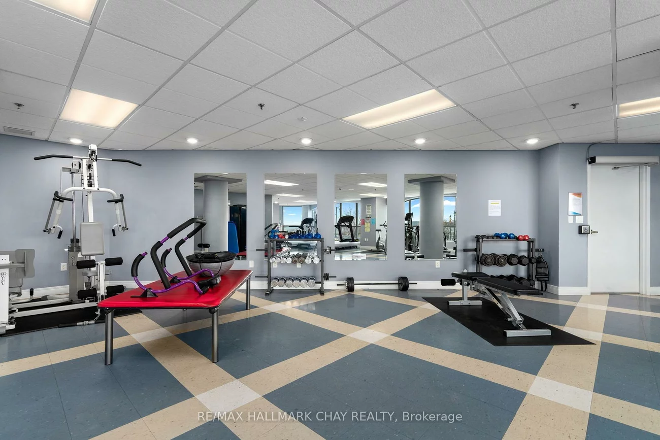 2, Toronto, City Centre, Barrie