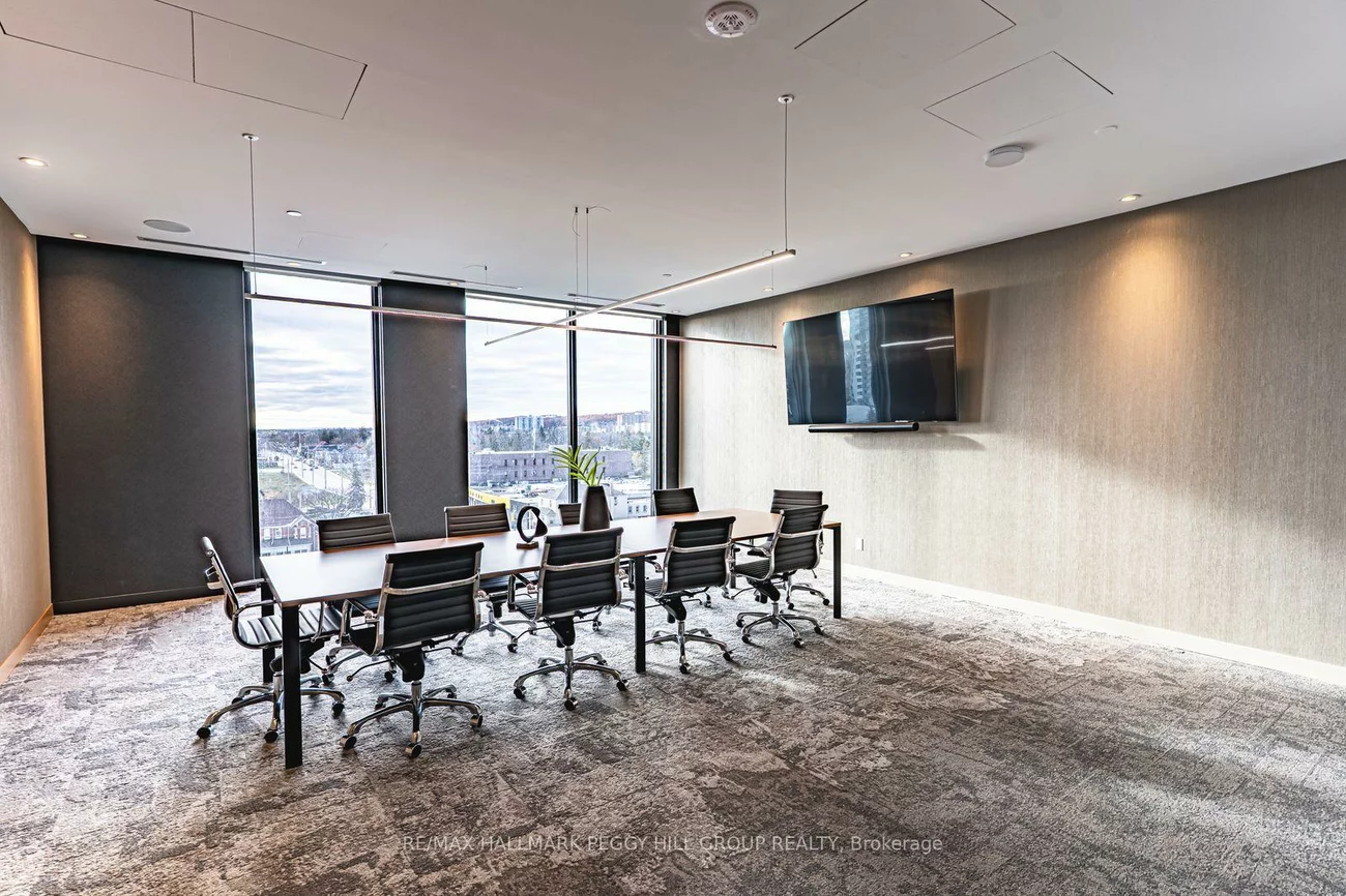 39, Mary, City Centre, Barrie