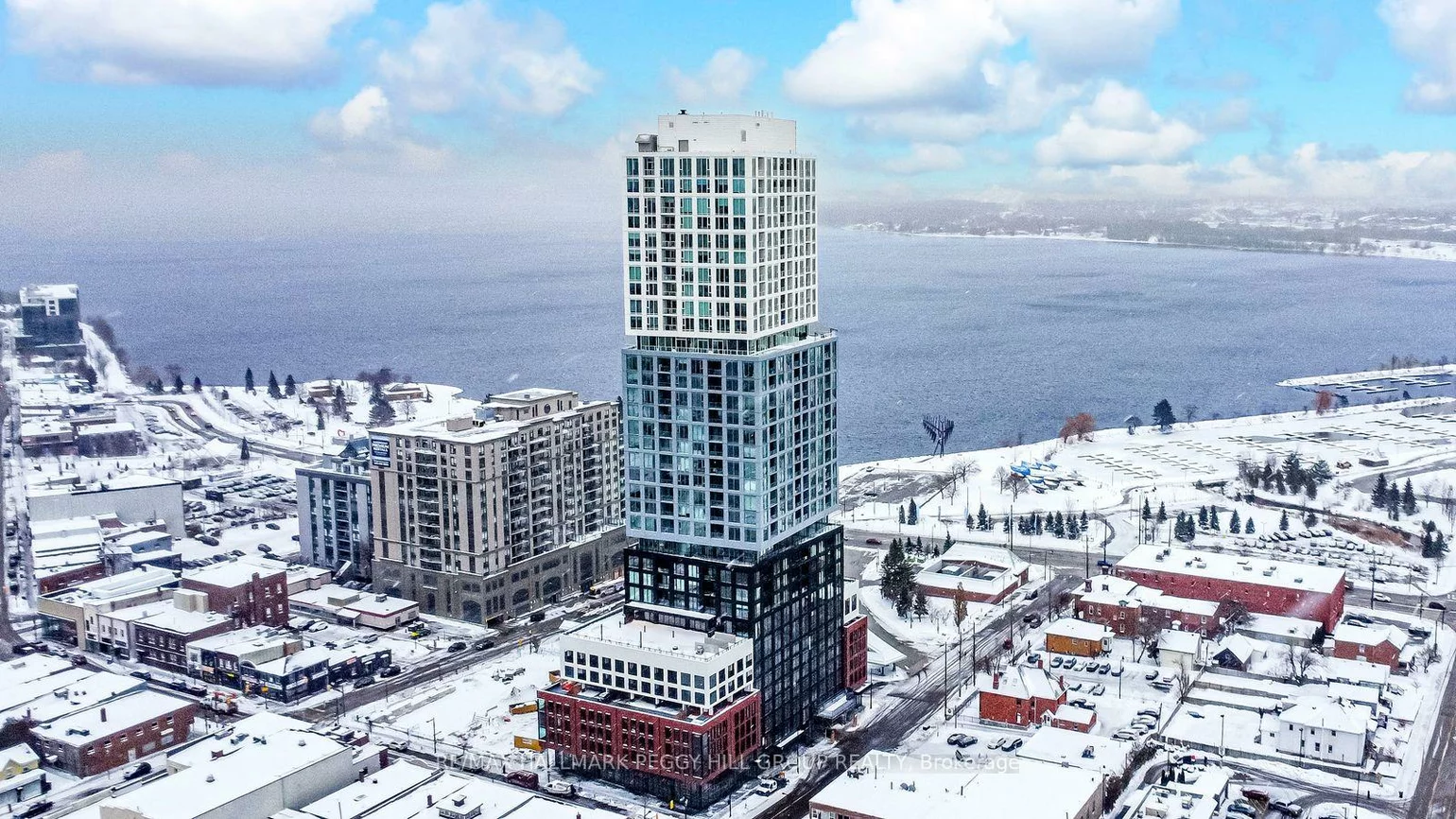 39, Mary, City Centre, Barrie