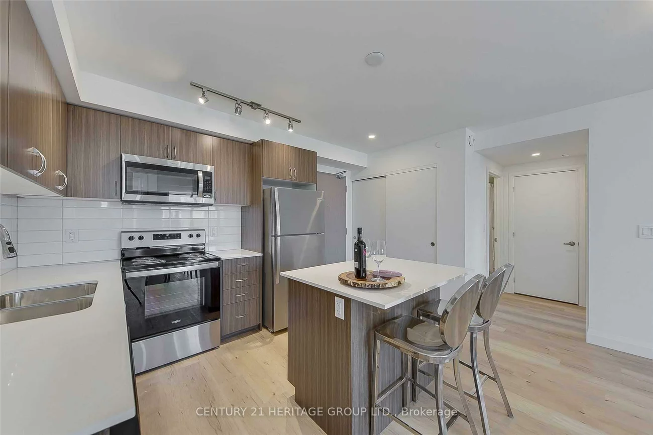 58, Lakeside, Little Lake, Barrie