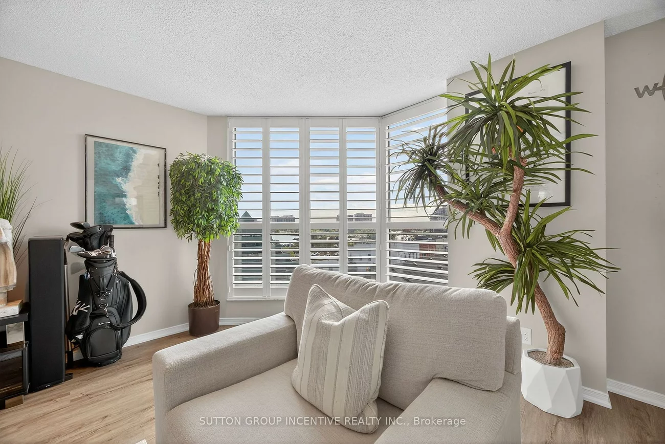 140, Dunlop, City Centre, Barrie