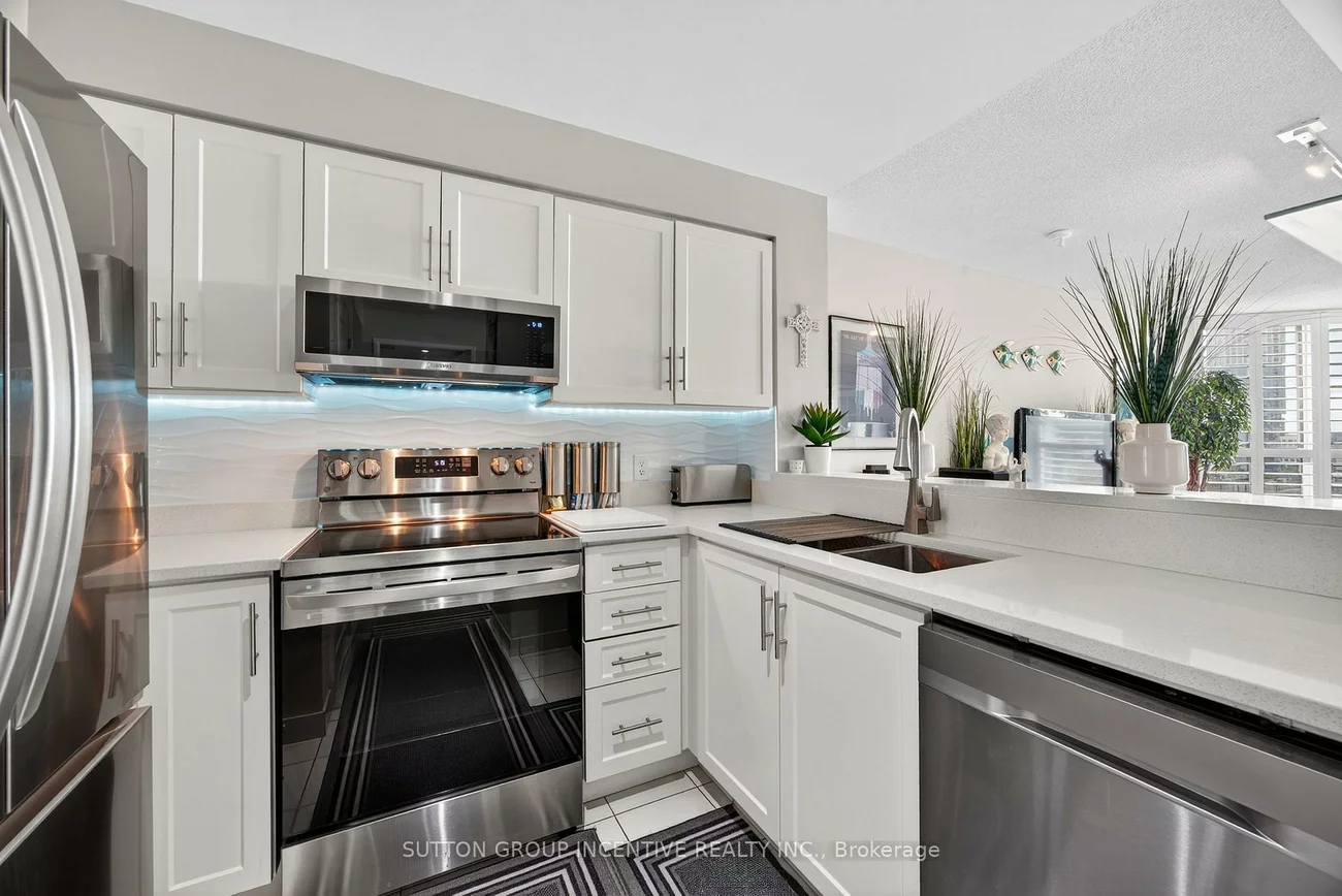 140, Dunlop, City Centre, Barrie