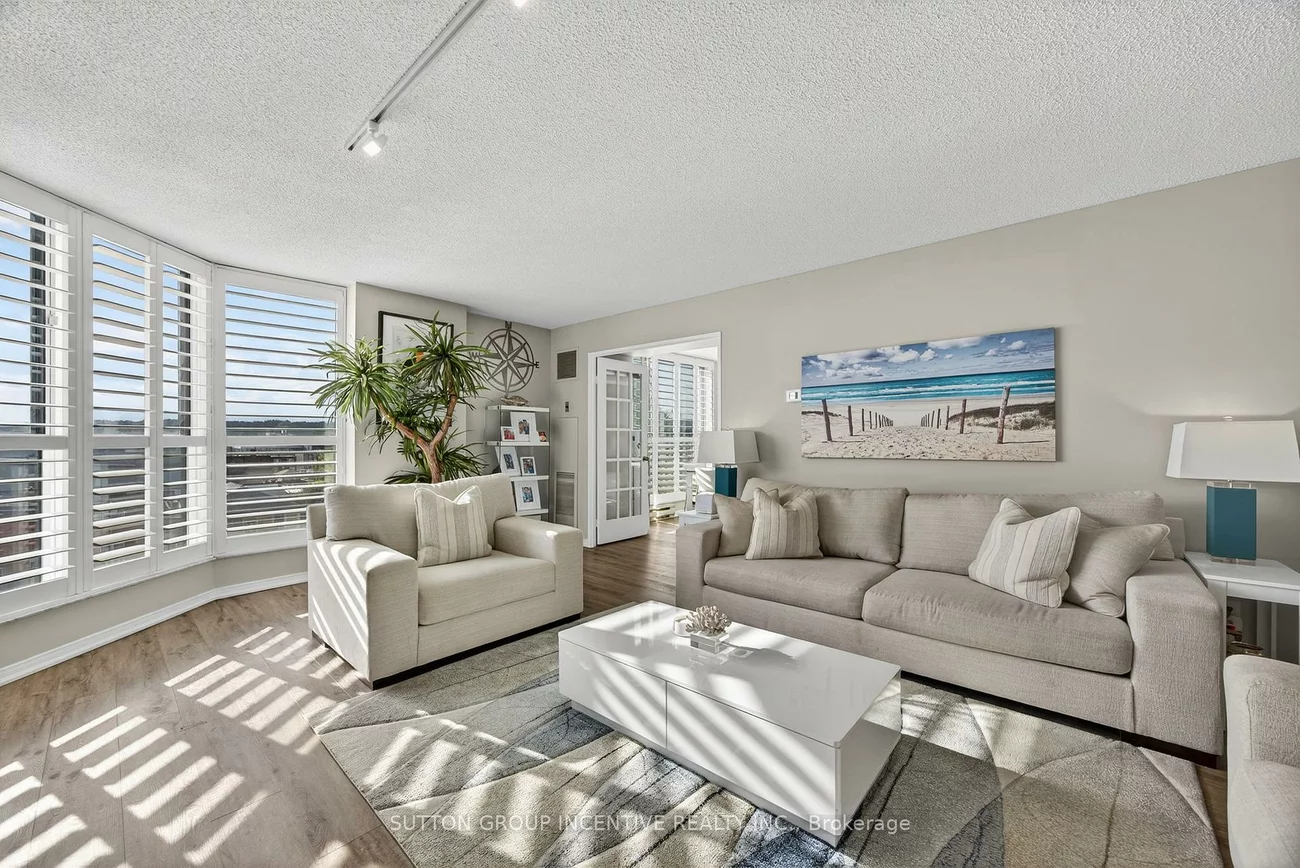 140, Dunlop, City Centre, Barrie