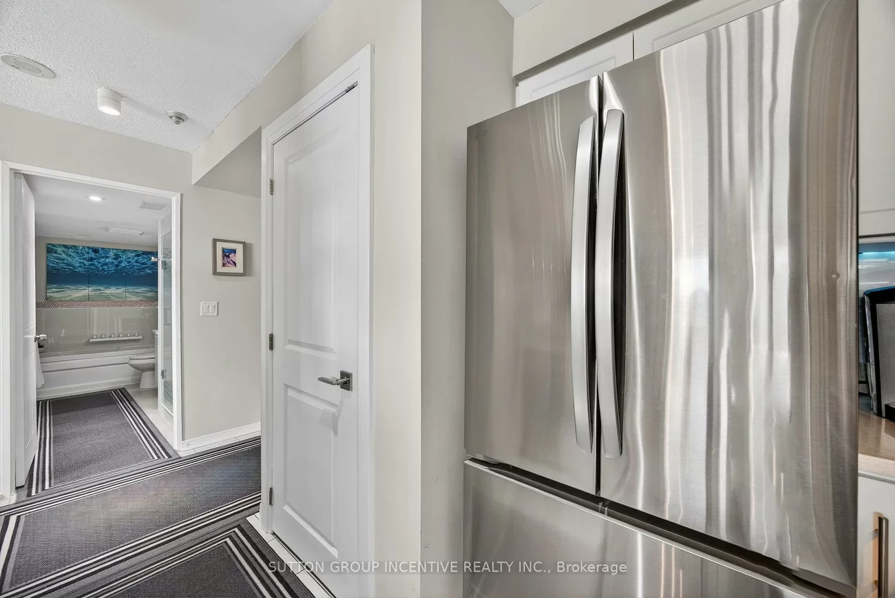 140, Dunlop, City Centre, Barrie