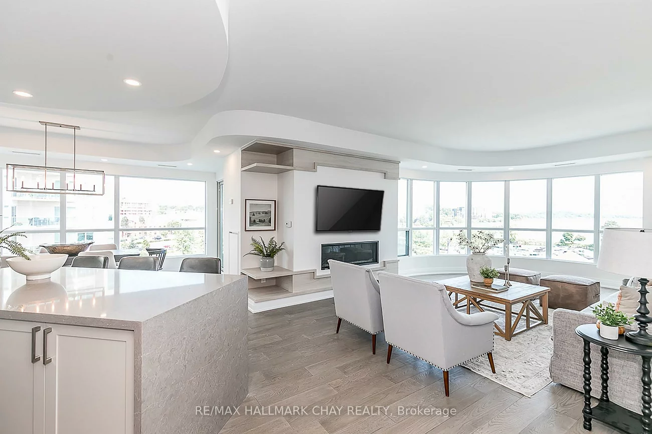 2, Toronto, City Centre, Barrie